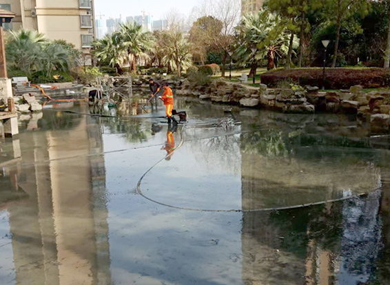 安庆景观池淤泥清理